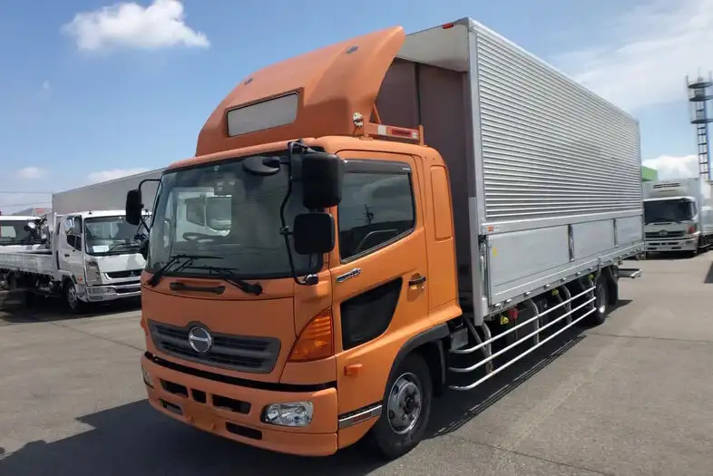 日野 レンジャー 中型/増トン ウイング パワーゲート ベッドの中古トラック画像1