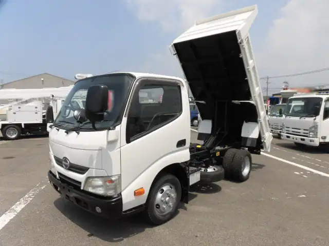 日野 デュトロ 小型 ダンプ ステンレス張り TKG-XZU610Tの中古トラック画像4