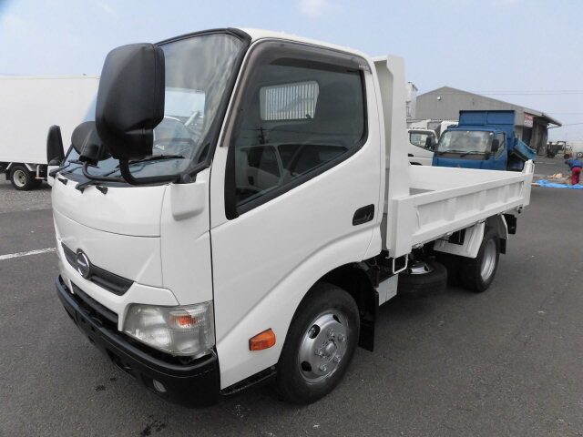 日野 デュトロ 小型 ダンプ ステンレス張り TKG-XZU610T｜画像1