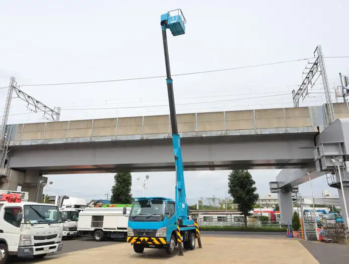 三菱 キャンター 小型 高所・建柱車 高所作業車 PDG-FE73Dの中古トラック画像11