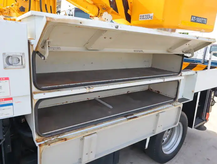いすゞ エルフ 小型 高所・建柱車 高所作業車 電工仕様の中古トラック画像9