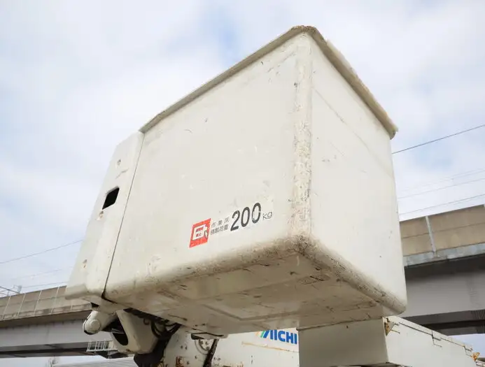 いすゞ エルフ 小型 高所・建柱車 高所作業車 電工仕様の中古トラック画像11