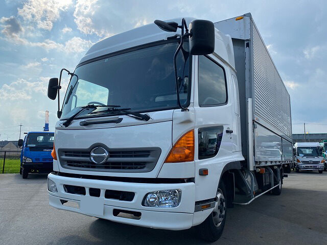 日産UD クオン 大型 ウイング ハイルーフ エアサス の中古トラック【車両No.137370】