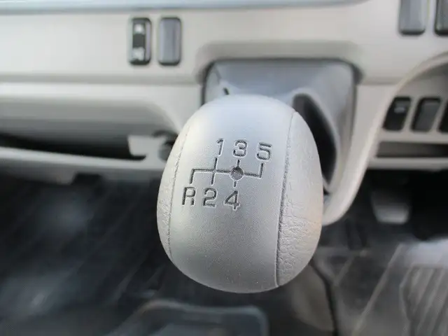 三菱 キャンター 小型 平ボディ Wキャブ(ダブルキャブ) 2RG-FBA20の中古トラック画像10