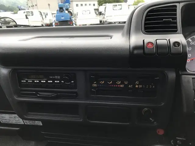 マツダ タイタン 小型 平ボディ 床鉄板 KR-LHA69の中古トラック画像11