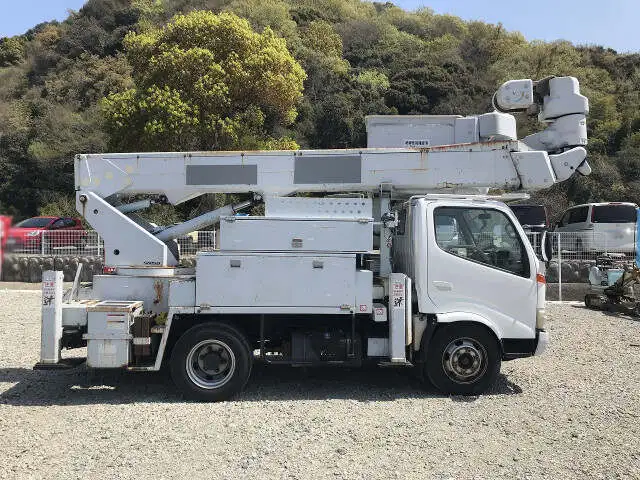 トヨタ ダイナ 小型 高所・建柱車 高所作業車 電工仕様の中古トラック画像3