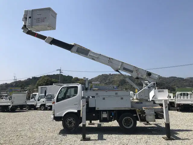 トヨタ ダイナ 小型 高所・建柱車 高所作業車 電工仕様の中古トラック画像4