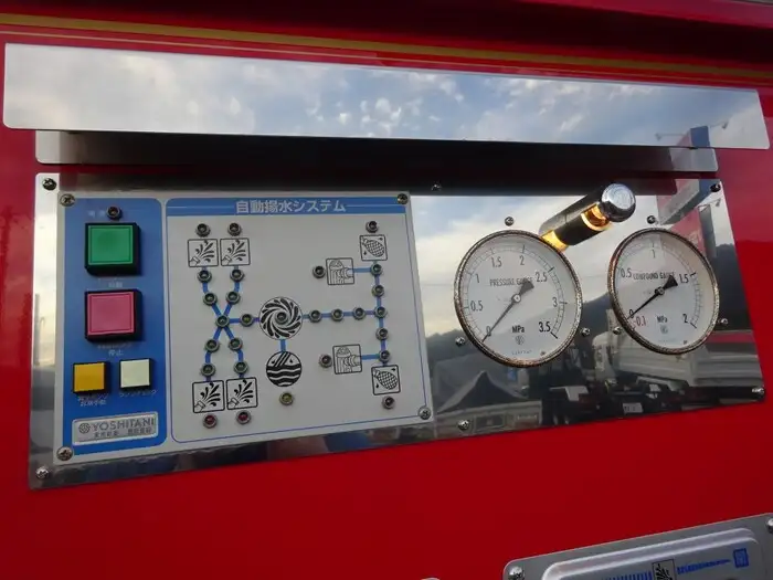 いすゞ エルフ 小型 特殊車両 PB-NKR81N H16の中古トラック画像7