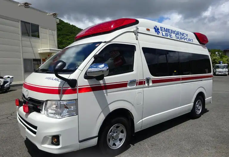 トヨタ ハイエース 小型 特殊車両 CBF-TRH226S H25の中古トラック画像1