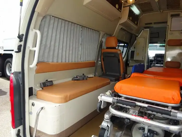 トヨタ ハイエース 小型 特殊車両 CBF-TRH226S H25の中古トラック画像10