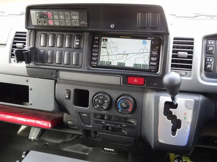 トヨタ ハイエース 小型 特殊車両 CBF-TRH221S H25の中古トラック画像15
