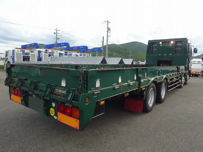 いすゞ ギガ 大型 車両重機運搬 ウインチ エアサスの中古トラック画像2