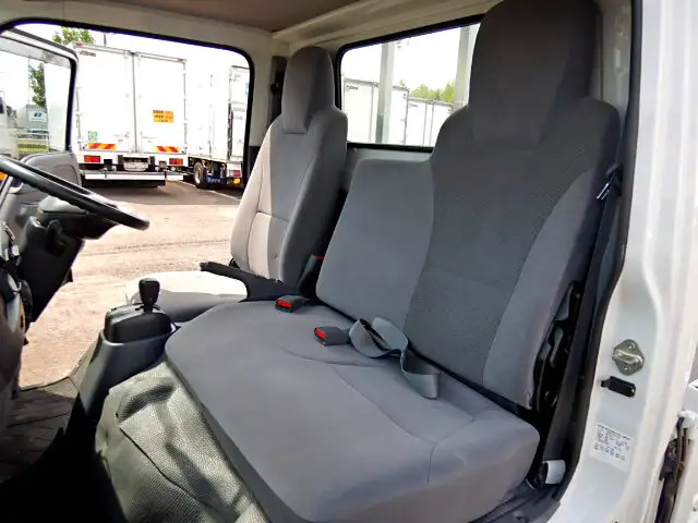 マツダ タイタン 小型 平ボディ TRG-LHS85A H29の中古トラック画像6