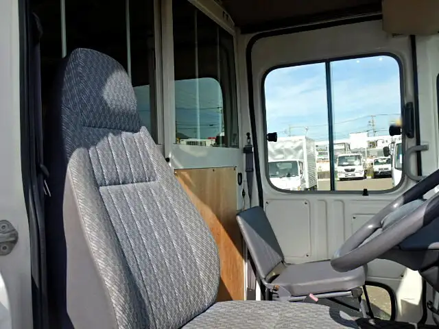 トヨタ ダイナ 小型 特殊車両 KK-LY228K H15の中古トラック画像8