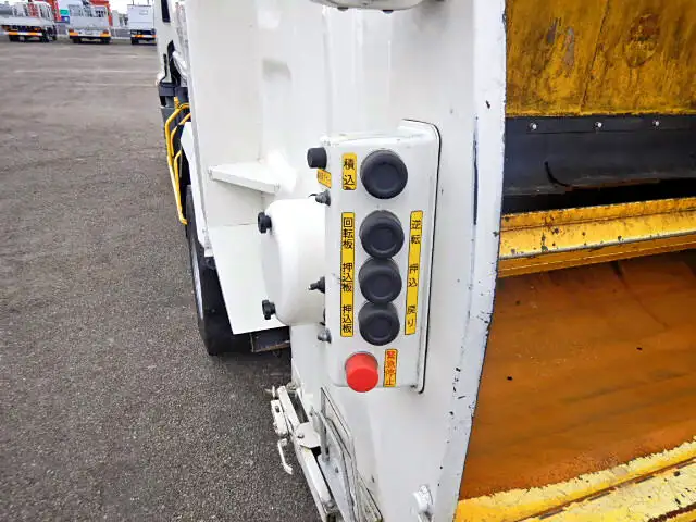 日野 レンジャー 中型/増トン パッカー車 巻き込み式 SDG-FC9JCAPの中古トラック画像9