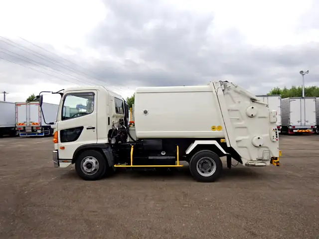 日野 レンジャー 中型/増トン パッカー車 巻き込み式 SDG-FC9JCAPの中古トラック画像2