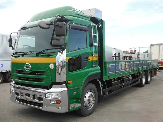 日産UD クオン 大型 平ボディ エアサス ベッドの中古トラック画像1