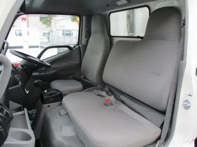 日野 デュトロ 小型 アルミバン ボトルカー サイドドアの中古トラック画像10