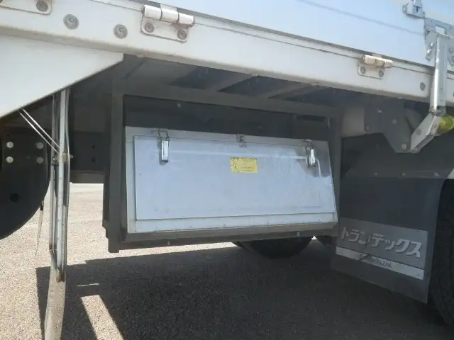 日野 レンジャー 中型/増トン ウイング ベッド 3枚観音の中古トラック画像13