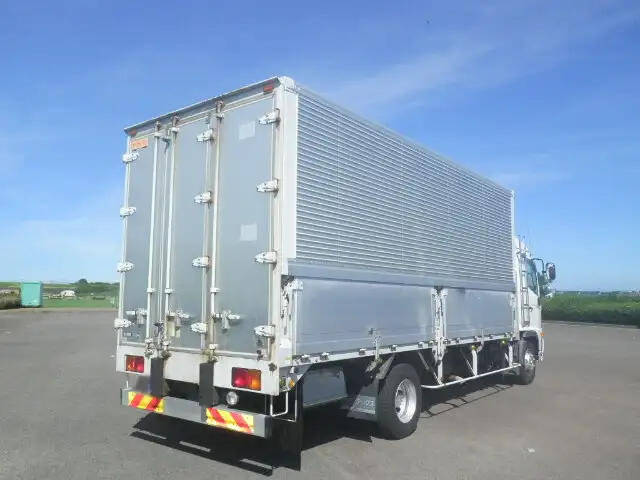 日野 レンジャー 中型/増トン ウイング ベッド 3枚観音の中古トラック画像3