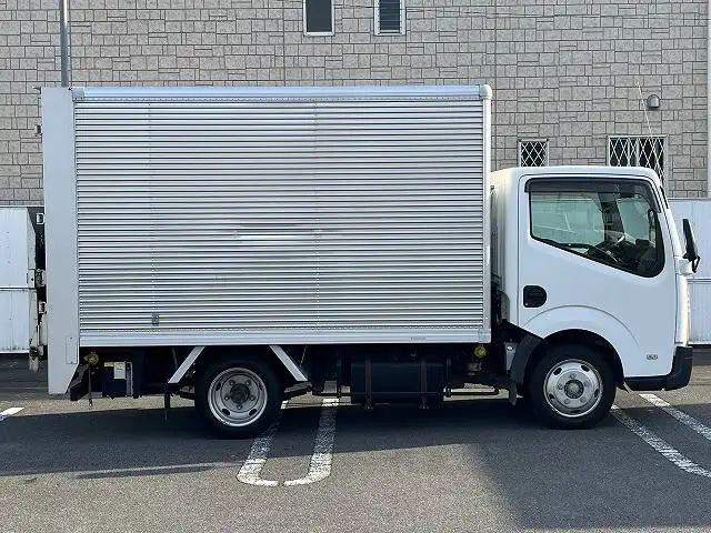 日産 アトラス 小型 アルミバン パワーゲート 床鉄板の中古トラック画像3