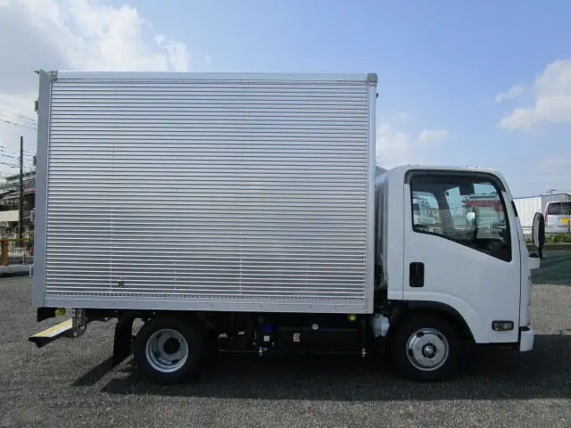 いすゞ エルフ 小型 アルミバン 2RG-NLR88AN R3の中古トラック画像4