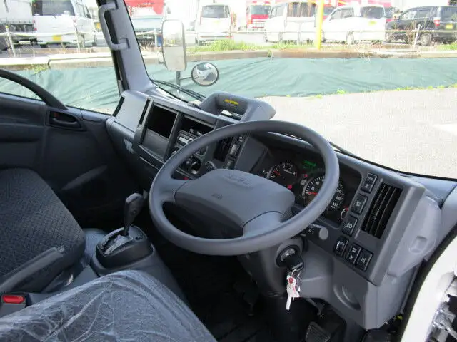 いすゞ エルフ 小型 アルミバン 2RG-NLR88AN R3の中古トラック画像10