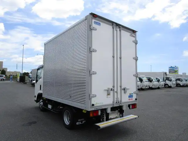 いすゞ エルフ 小型 アルミバン 2RG-NLR88AN R3の中古トラック画像3
