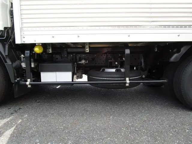 いすゞ エルフ 小型 アルミバン 2RG-NLR88AN R3の中古トラック画像8
