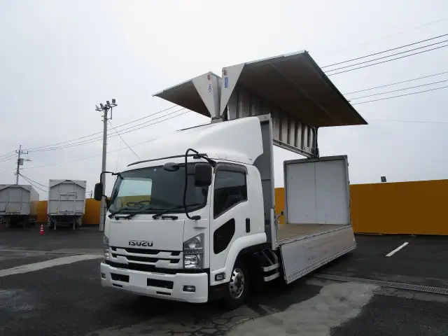 いすゞ フォワード 中型/増トン ウイング エアサス ベッドの中古トラック画像1