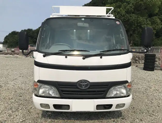 トヨタ ダイナ 小型 平ボディ パワーゲート 床鉄板の中古トラック画像2