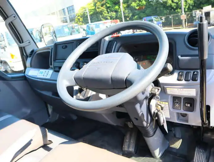三菱 キャンター 小型 高所・建柱車 建柱車 TKG-FEA80の中古トラック画像15