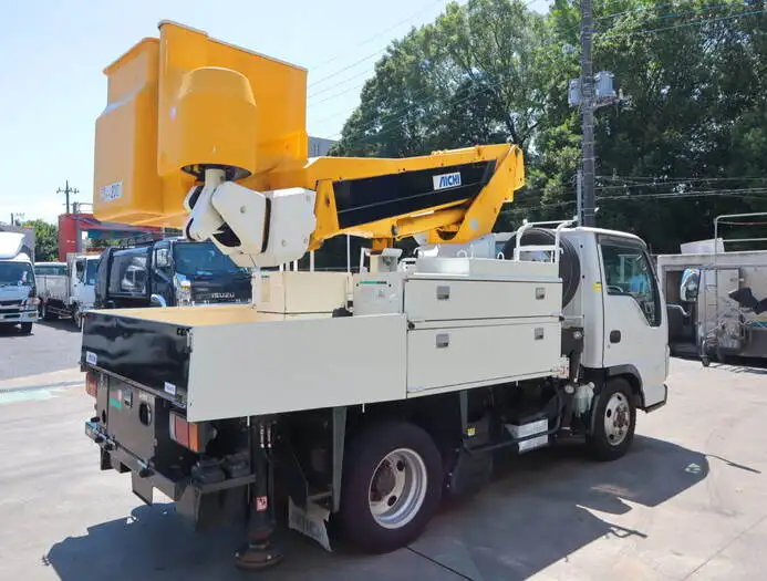 いすゞ エルフ 小型 高所・建柱車 高所作業車 電工仕様の中古トラック画像2