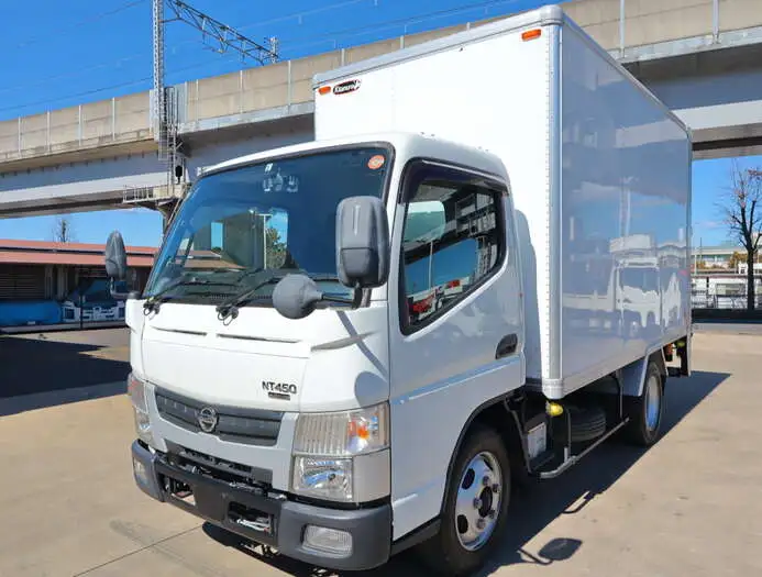日産 アトラス 小型 アルミバン パワーゲート 3枚観音の中古トラック画像1