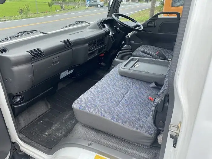 いすゞ エルフ 小型 平ボディ KK-NPR66LR H13の中古トラック画像7
