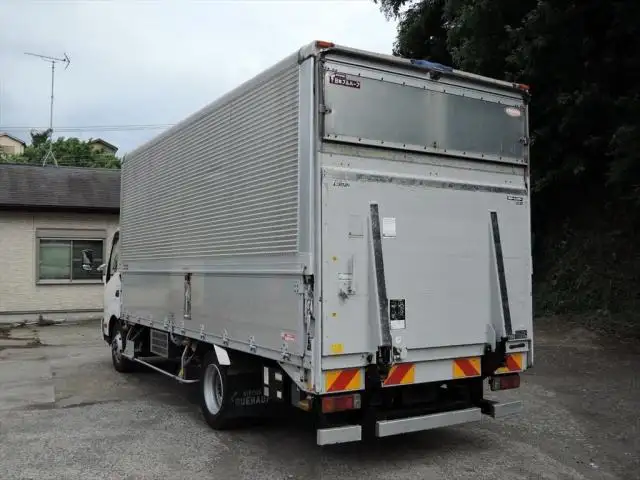 トヨタ トヨエース 小型 冷凍冷蔵 冷凍ウイング 中温の中古トラック画像3