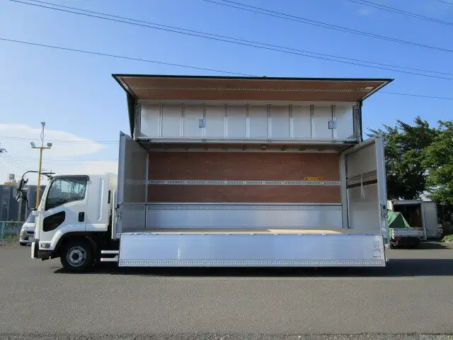 いすゞ フォワード 中型/増トン ウイング パワーゲート エアサスの中古トラック画像3