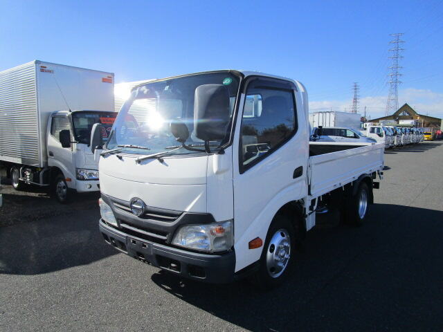 日野 デュトロ 小型 平ボディ 10尺 TKG-XZU605M