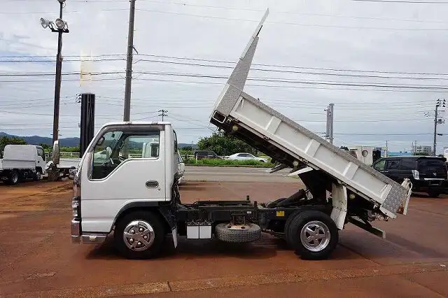 いすゞ エルフ 小型 ダンプ 強化 PB-NKR81ADの中古トラック画像4