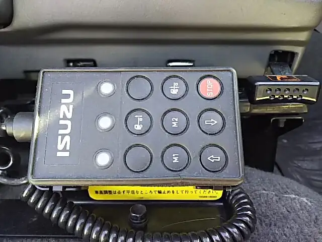 いすゞ ギガ 大型 ウイング エアサス ベッドの中古トラック画像14