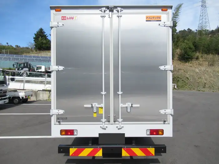 日野 デュトロ 小型 ウイング 2RG-XZU722M R4の中古トラック画像3
