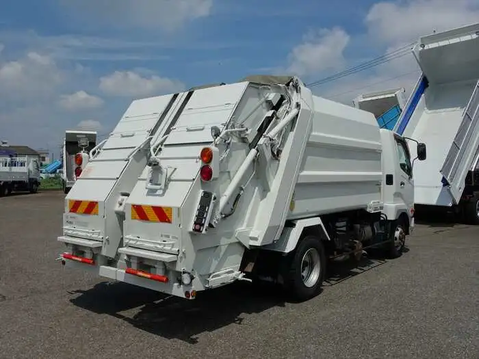 三菱 ファイター 中型/増トン パッカー車 プレス式 TKG-FK71Fの中古トラック画像2