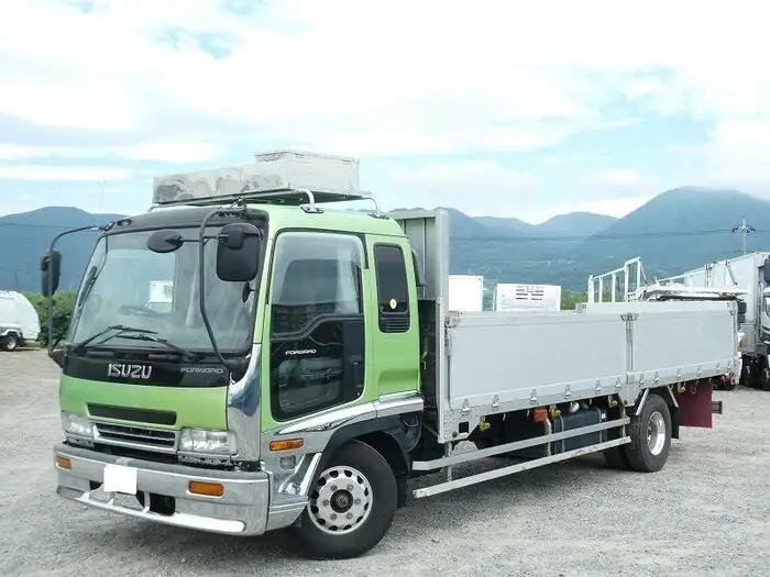 いすゞ フォワード 中型/増トン 平ボディ アルミブロック ベッドの中古トラック画像1