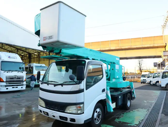 日野 デュトロ 小型 高所・建柱車 高所作業車 PB-XZU301E の中古トラック【車両No.131418】