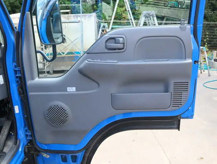 いすゞ エルフ 小型 平ボディ Wキャブ TRG-NHR85Aの中古トラック画像7