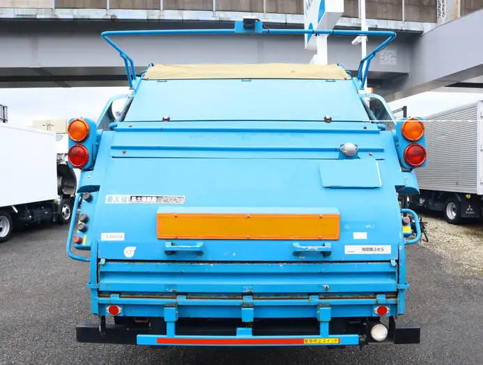 三菱 キャンター 小型 パッカー車 プレス式 PDG-FE83DYの中古トラック画像3