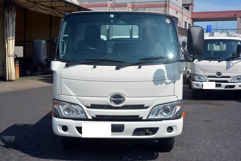 日野 デュトロ 小型 平ボディ 2RG-XZU605M R2の中古トラック画像2
