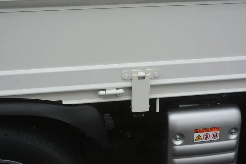日野 デュトロ 小型 平ボディ 2RG-XZU605M R2の中古トラック画像15