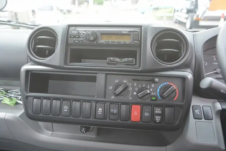 日野 デュトロ 小型 平ボディ 2RG-XZU605M R2の中古トラック画像10