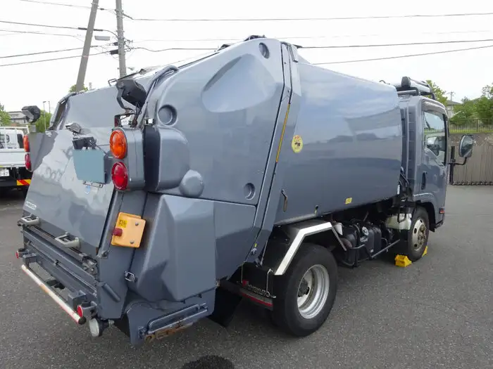 いすゞ エルフ 小型 パッカー車 プレス式 回転ダンプ式の中古トラック画像2